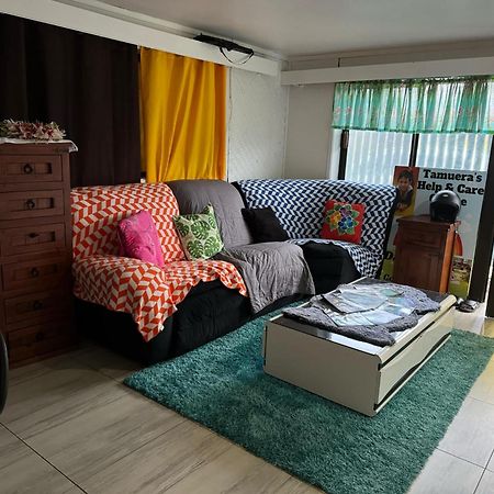 Mirimiri Spa Homestay Ngatangiia 외부 사진